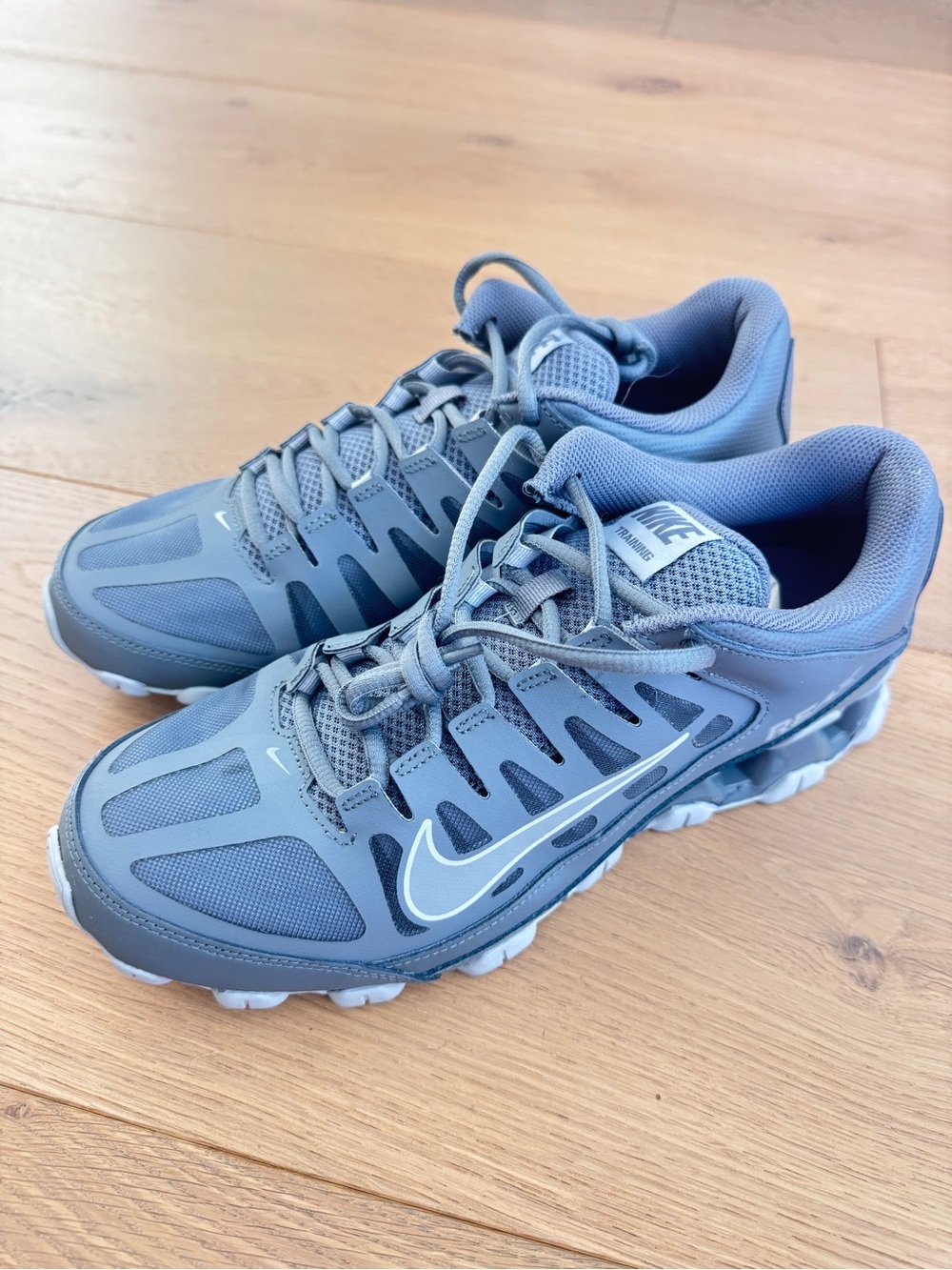 Nike Reax 8 TR Mesh Men’s Training Shoes Size 9.5 New With Box